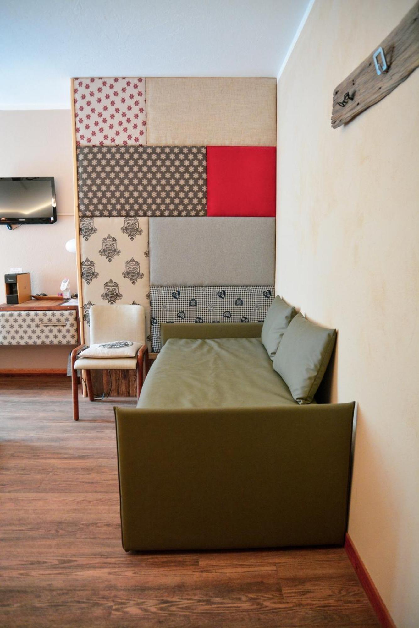 Hotel Chaberton Cesana Torinese Bagian luar foto
